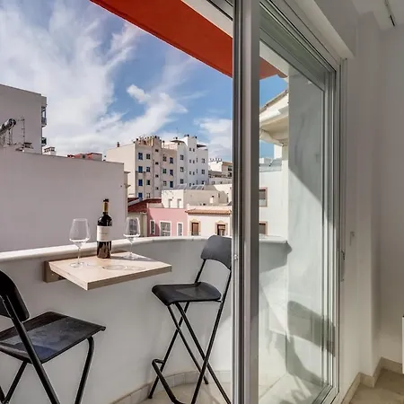 Cute On Calle Juan Herrera In Center Apartment