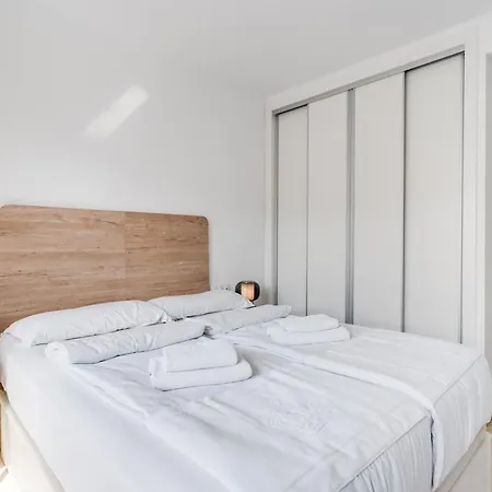 Apartment Cute On Calle Juan Herrera In Center *